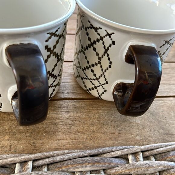 Stoneware Chunky Drinking Mugs (2) - Picture 5 of 6